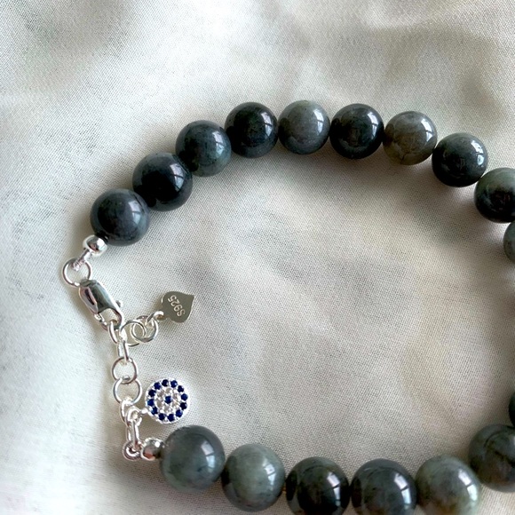 Grey Labradorite Sterling Silver Evil Eye Charm - Picture 5 of 8